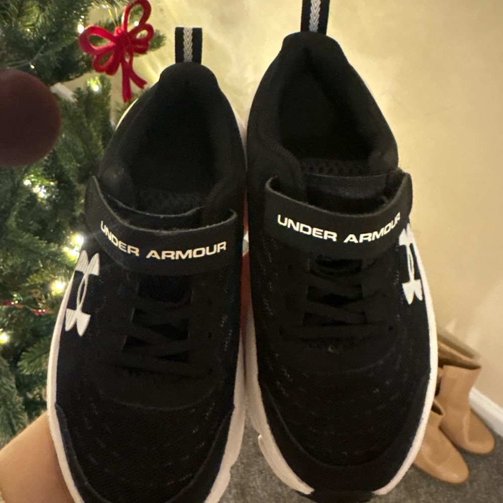 Under Armour Kids Black and White Sneakers